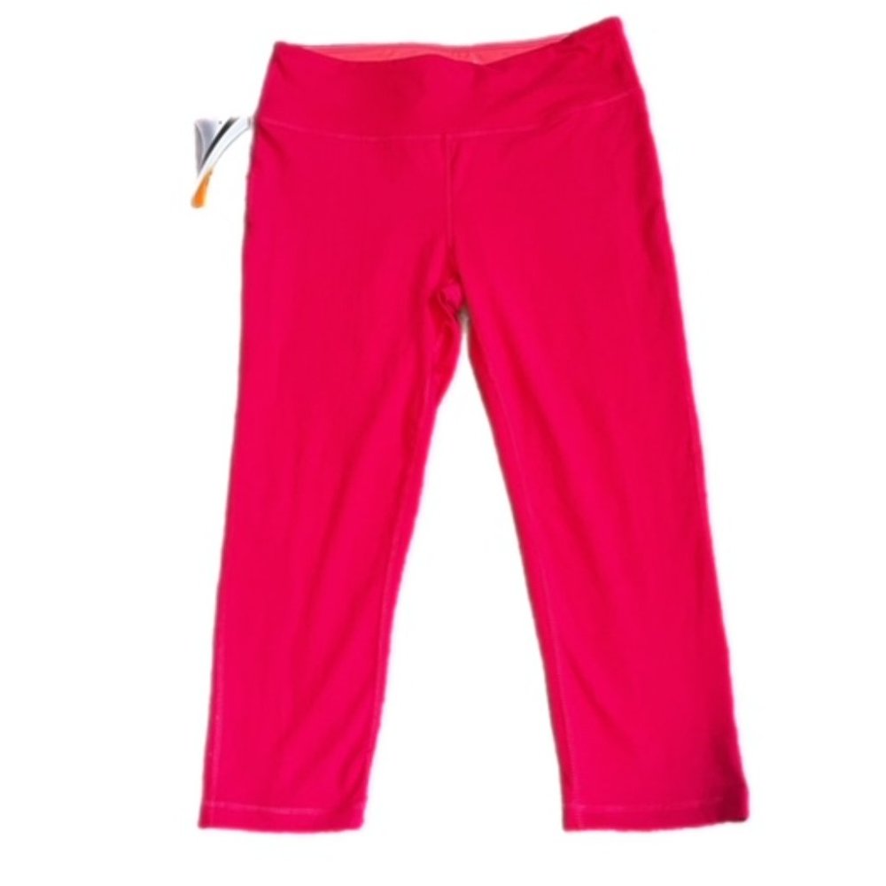 Marika Tek Performance Fitted Capri Size S Virtual Pink  NWT